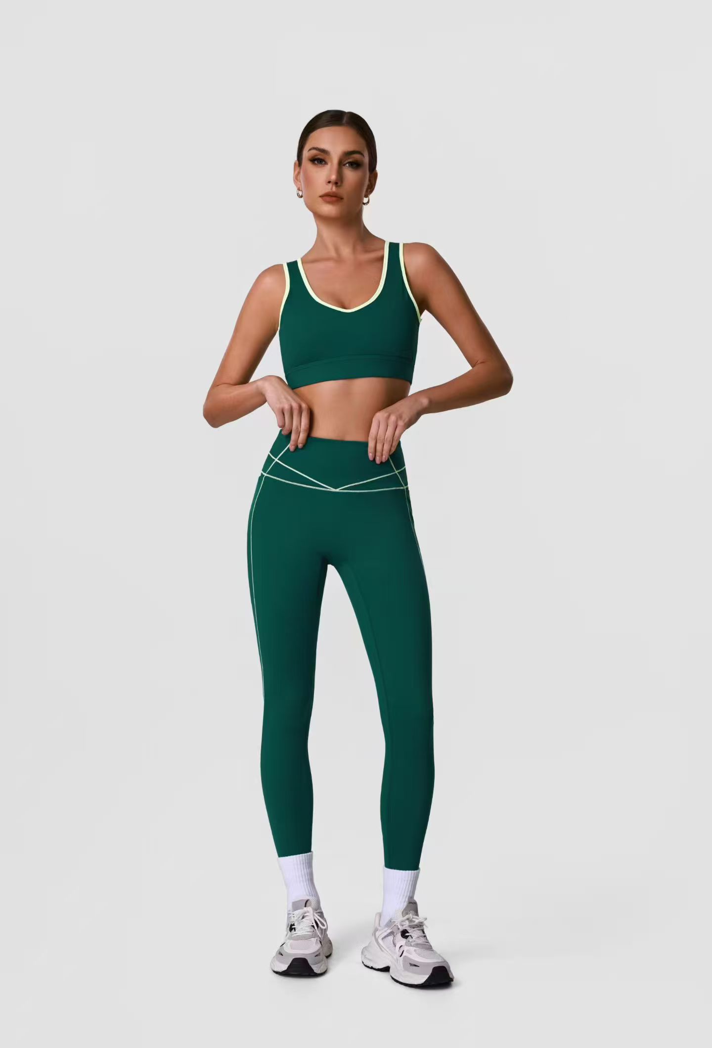 Leggings activewear category